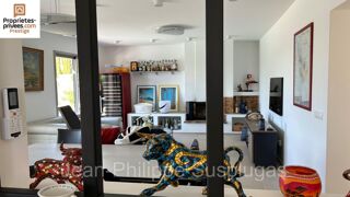  Villa  vendre 6 pices 163 m