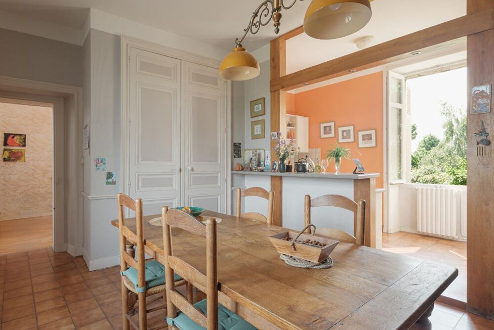 Maison de maître 190m² + 500m² de dépendances, Divatte sur Loire (44450)