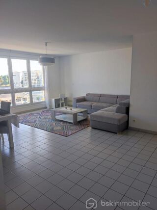  Appartement � vendre 4 pi�ces 88 m�