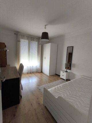  Appartement à louer 1 pièce 12 m²