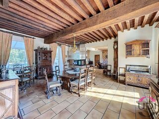  Propriété/château à vendre 8 pièces 343 m²