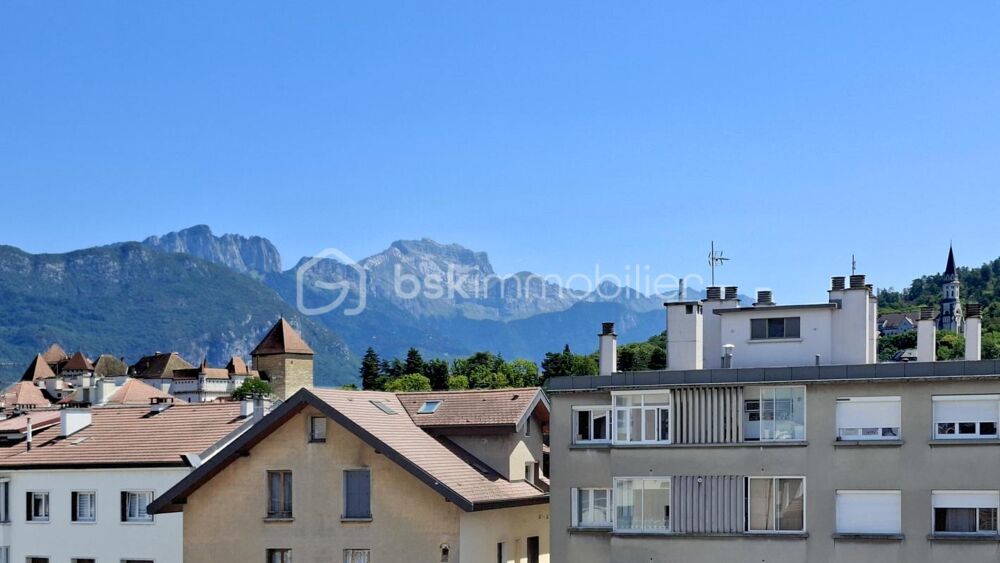 T2 lumineux en hyper-centre avec vue montagnes et balcon