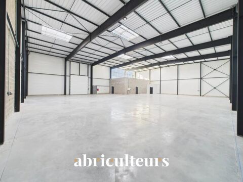 B&acirc;timent d'activit&eacute; de 600 m&sup2; en vente &agrave; Chartres (28000) 894000 28000 Chartres