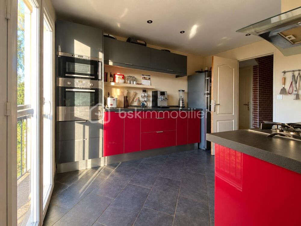 Vente Maison Maison 4 chambres avec garage, jardin Grand couronne