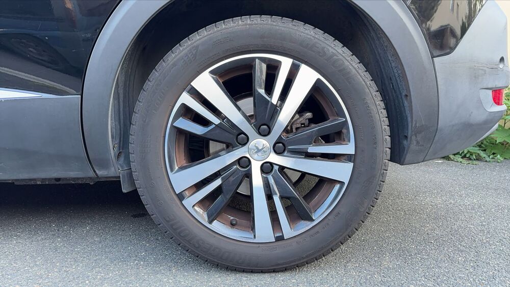 5008 II 1.2 PureTech 130 EAT8 Allure - 7 places Automatique 2019 occasion 95870 Bezons