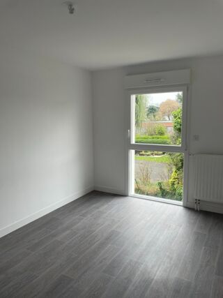  Appartement à louer 2 pièces 43 m²