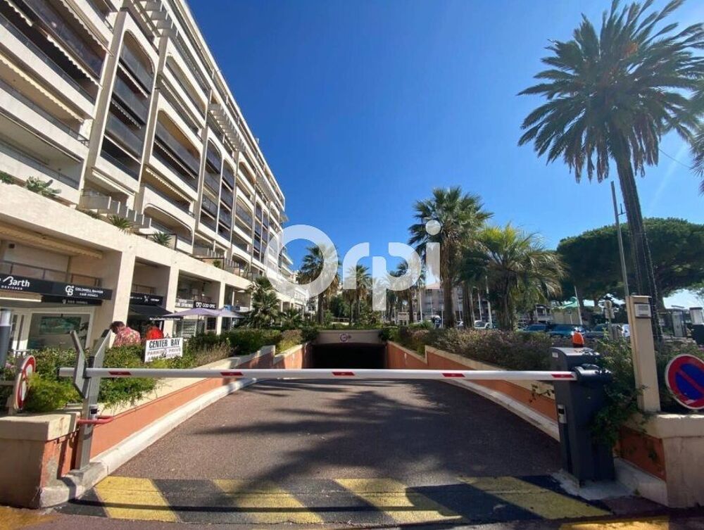 � vendre  Appartement Antibes (06600)