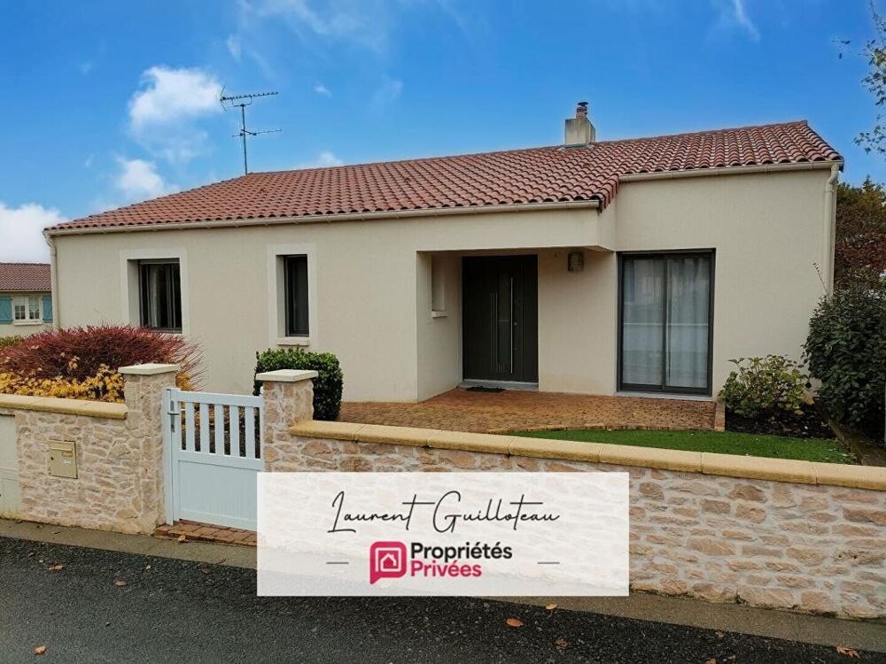Vente Maison Maison Mortagne sur Sèvre 6 pièces 150 m2 Mortagne sur sevre