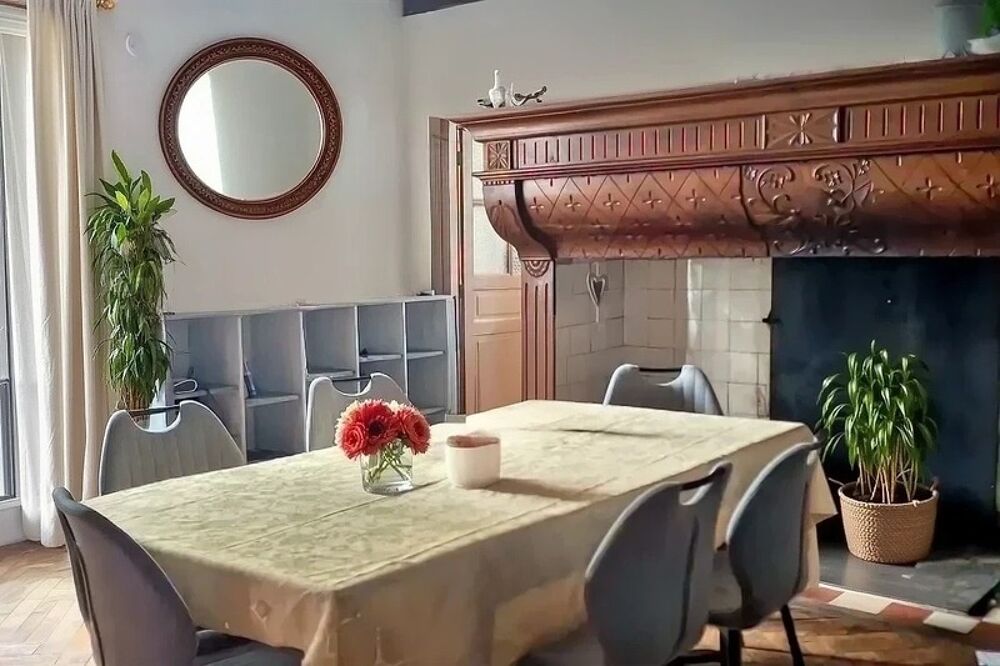 (64 800) - LAGOS - INVESTISSEUR - MAISON BEARNAISE - 6 PIECES - 4 CHAMBRES - 194 m2 - PARCELLE 558 m2 - JARDIN PLAT ET CLOS