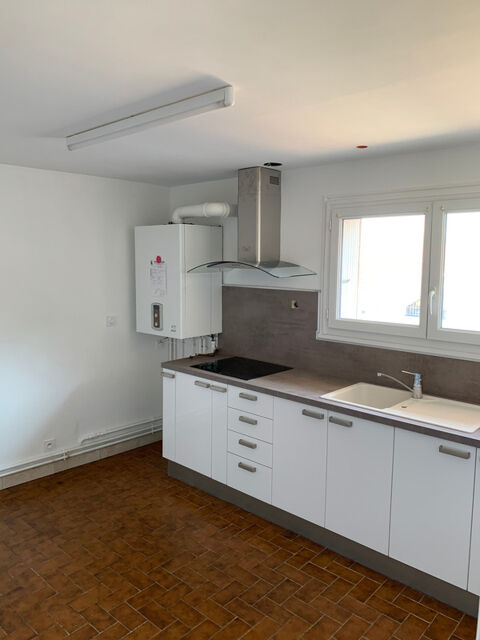  Appartement � louer 4 pi�ces 120 m�