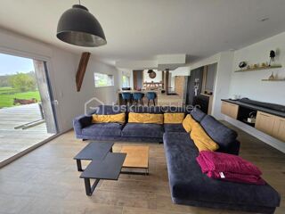  Maison à vendre 11 pièces 330 m²