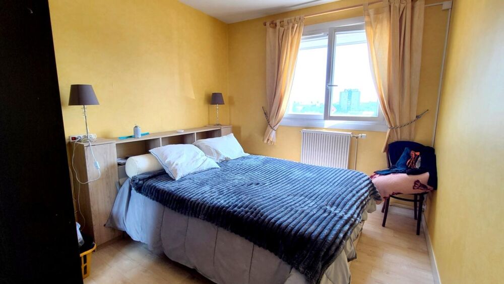 Vente Appartement LUCE - APPARTEMENT - GRAND T2 - 68 m² AVEC GARDIEN - CAVE - PLACE DE PARKING Luce