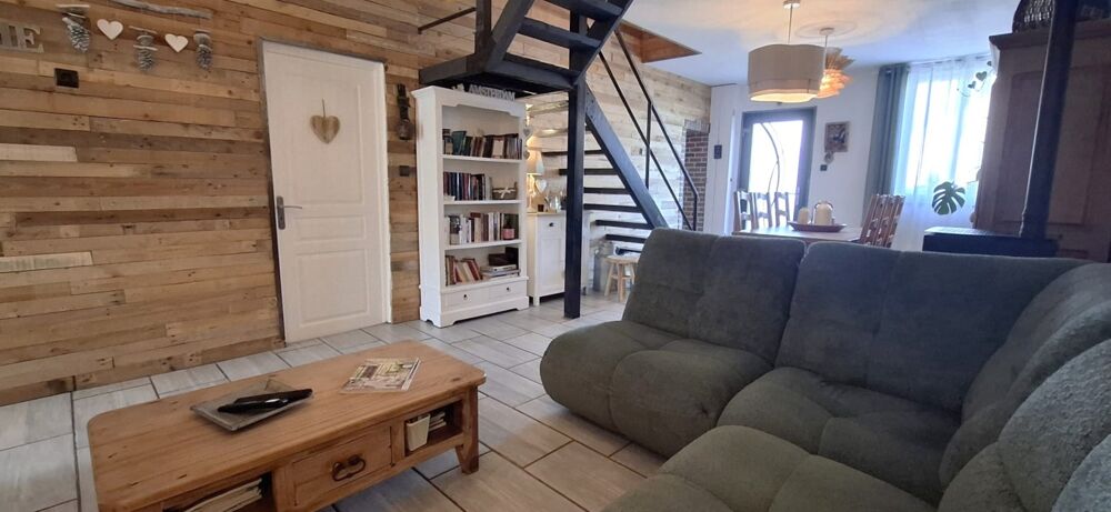 Vente Maison Maison à vendre 6 Pièces avec Jardin à proximité de Saint Quentin Saint quentin