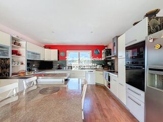  Villa à vendre 5 pièces 180 m²