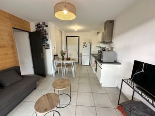  Appartement à louer 2 pièces 31 m²