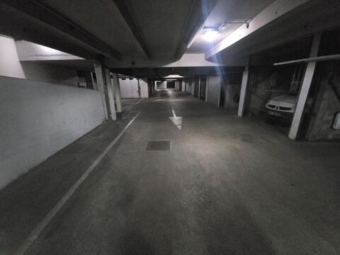  Parking / Garage � louer 1 pi�ce 14 m�