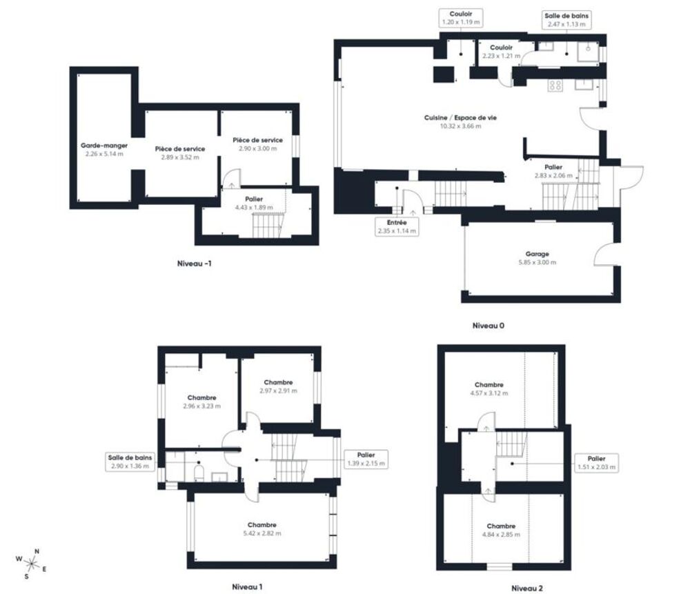 Vente Maison - 78220 VIROFLAY - MAISON FAMILIALE AVEC EXTENSION 140m2 - 3 NIVEAUX - 4 à 5 CHAMBRES - SOUS SOL - BAIGNE DE LUMIERE - GARAGE - Viroflay