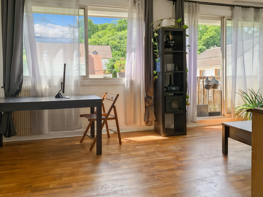 Vente Appartement Dpt Yvelines (78), à vendre SAINT CYR L'ECOLE appartement T4 de 74 m² Saint cyr l ecole