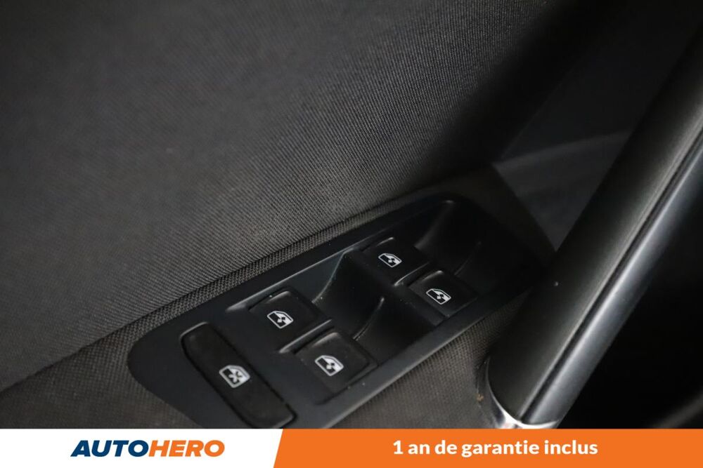 Golf SW VII 1.2 TSI BlueMotion Tech Lounge 110 ch 2015 occasion 92130 Issy-les-Moulineaux