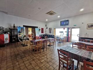  Immeuble à vendre 5 pièces 272 m²