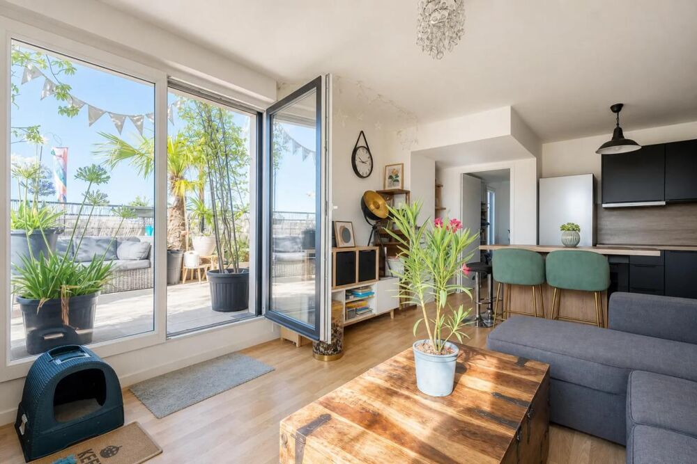 Appartement de 4 pièces de 66 m² et 60 m² de terrasse à Bondy