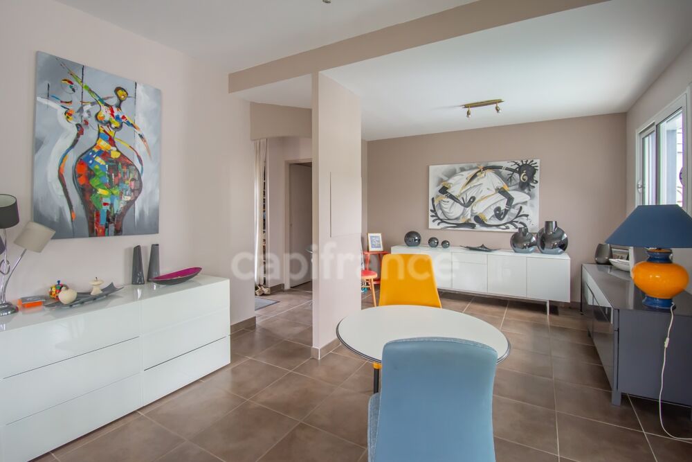 Vente Maison SAUJON – MAISON CONTEMPORAINE AVEC PISCINE INTERIEURE Saujon