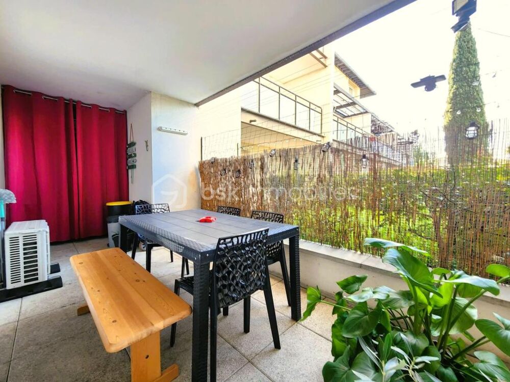 Vente Appartement Appartement T3 récent de 62,70 m² avec terrasse de 12 m² et place de parking privative en souterrain Beziers