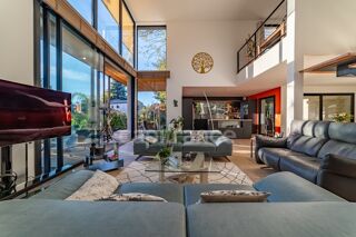  Maison � vendre 7 pi�ces 220 m�