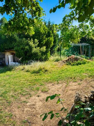  Terrain à vendre 604 m²