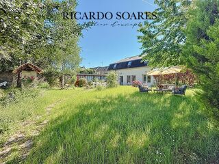  Propriété/château à vendre 10 pièces 257 m²