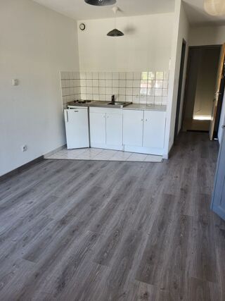 Location Appartement Studio de 23m2 à louer sur Montbéliard Montbeliard