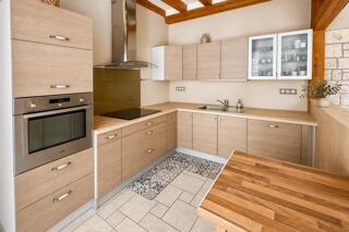  Maison à vendre 8 pièces 256 m²