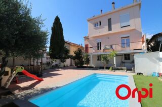  Villa  vendre 7 pices 200 m