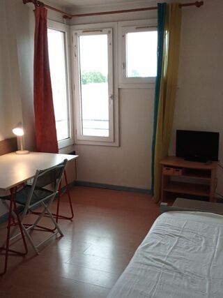  Appartement à louer 1 pièce 21 m²