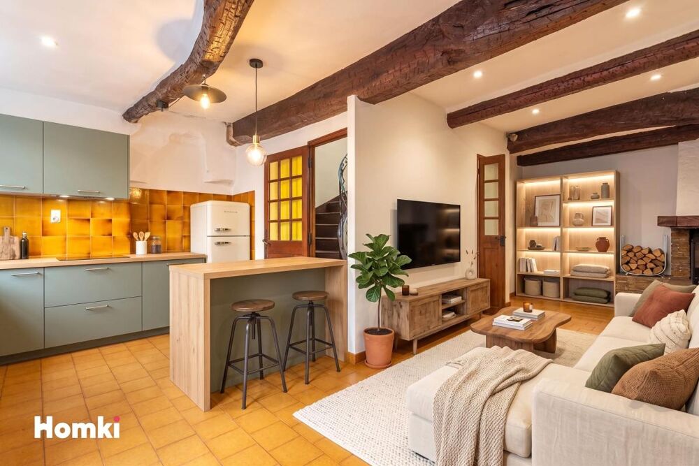 Maison de ville T4 de 111 m² à Le Beausset 83330