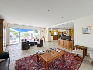  Maison à vendre 8 pièces 210 m²