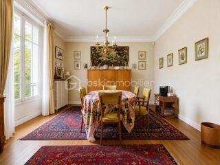  Maison à vendre 11 pièces 192 m²