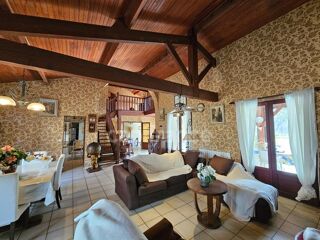  Maison à vendre 7 pièces 214 m²
