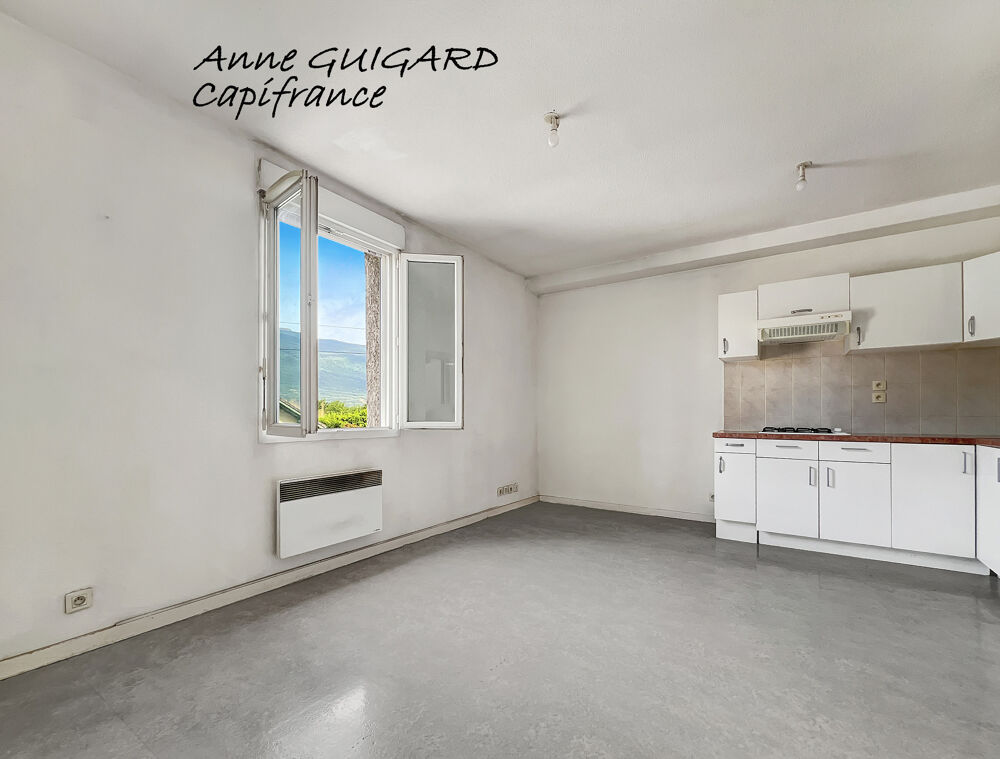 SERRIERES EN CHAUTAGNE (73) - 2 PIECES de 32m² exposé ouest avec parking, petite copropriété