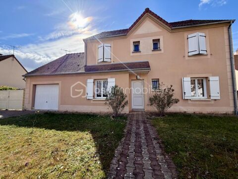   Maison 6 pièces 151m2 Maison - 6 pièce(s) - 151 m²
