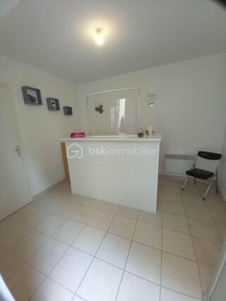  Immeuble � vendre 14 pi�ces 400 m�