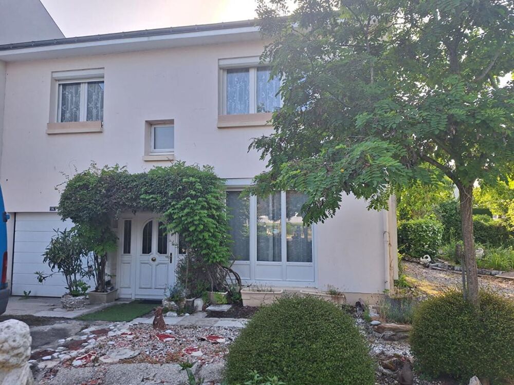 Maison Verrieres En Anjou 6 pièce(s) 100 m2