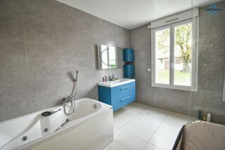  Maison � vendre 6 pi�ces 232 m�