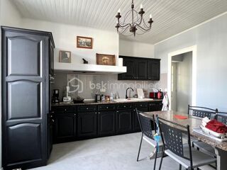  Propriété/château à vendre 6 pièces 139 m²