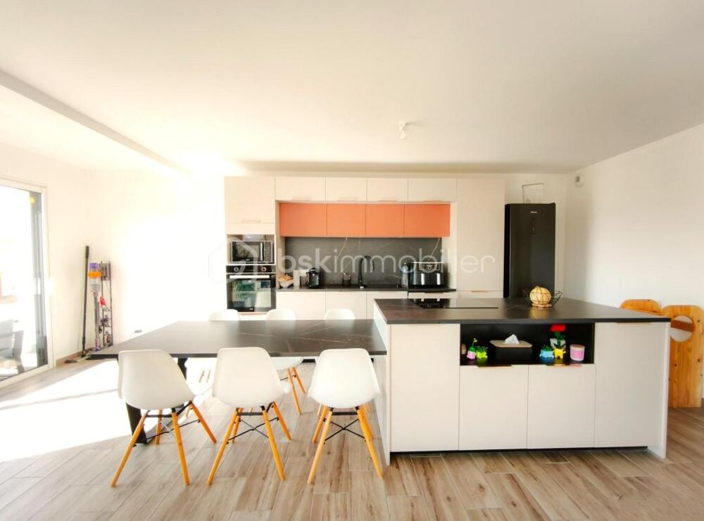 EN EXCLUSIVITÉ - Maison 6 pièces de 125 m² - Saint-Jean-sur-Mayenne 53240