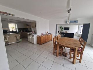  Maison 9 pi�ces 271 m� Louvigne de bais