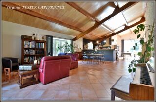  Maison à vendre 10 pièces 327 m²