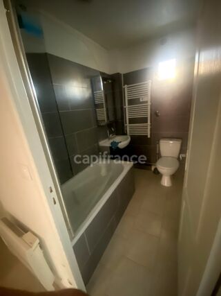  Immeuble à vendre 259 m²