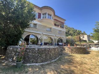  Maison à vendre 11 pièces 250 m²