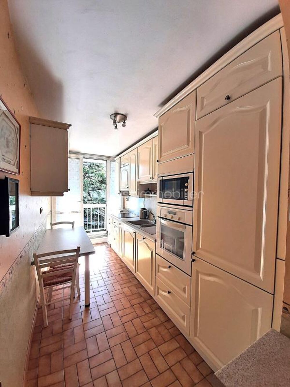 Vente Appartement APPARTEMENT 4 PIECES LUMINEUX AVEC BALCON ET PARKING Chelles